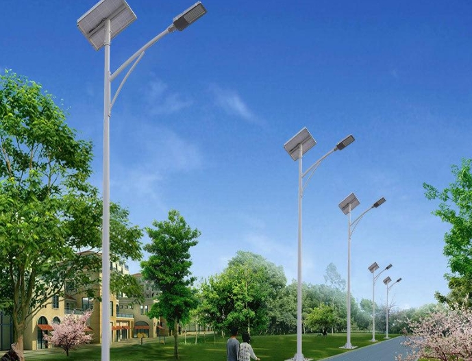 太阳能路灯与市电路灯：谁是户外照明的最优解？