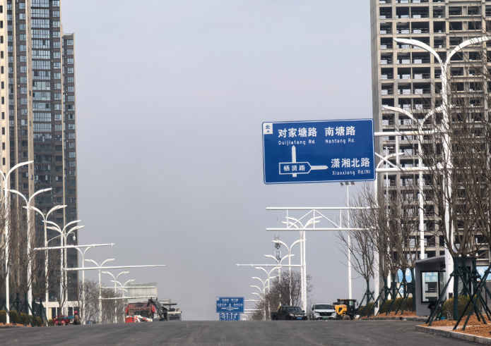 创阳照明智慧路灯多功能综合杆：以智能杆体，筑就智慧城市新基石